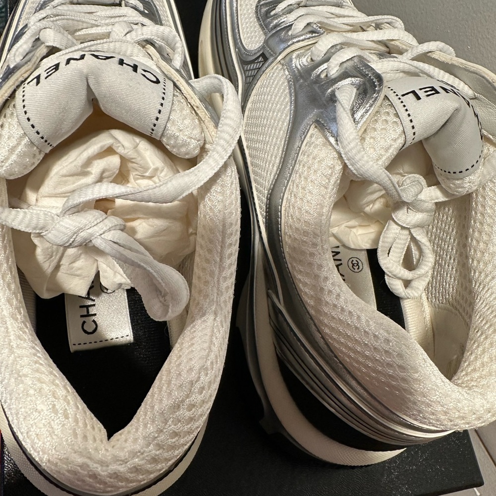 CHANEL Women's Metallic Silver and White Sneakers - Picture 3 of 7